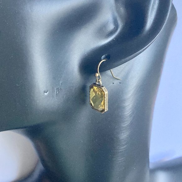 Emerald Radiant Cut Champagne Topaz Crystal Earrings Brass Gold Tone Dangle - Picture 3 of 12